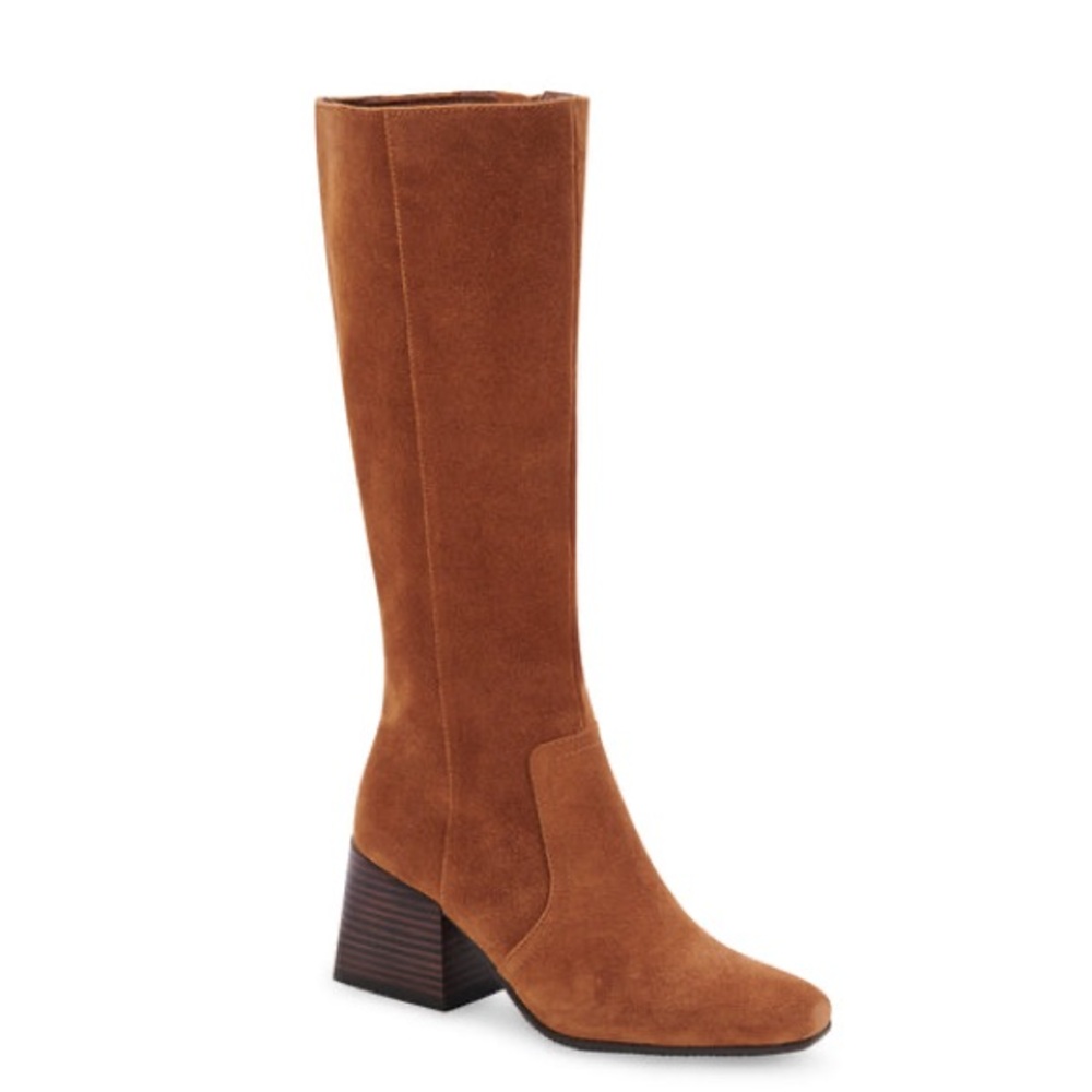 NWOT Blondo Tessa Suede Boots